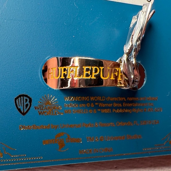 Harry Potter Hufflepuff Adjustable Ring NWT - Picture 5 of 10